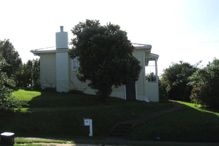 Photo of property in 14 Te Puke Street, Titahi Bay, Porirua, 5022