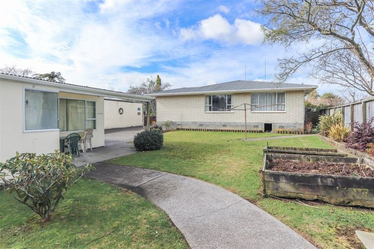 Photo of property in 10 Rewa Street, Inglewood, 4330