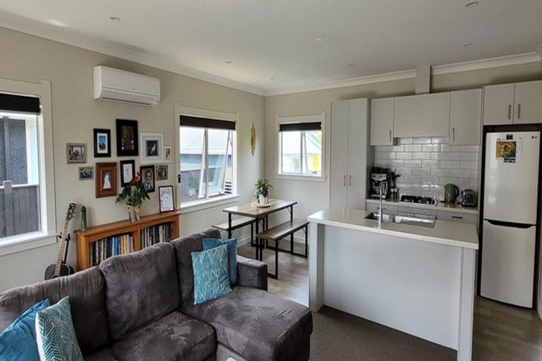 Photo of property in 7a Raleigh Street, Vogeltown, New Plymouth, 4310