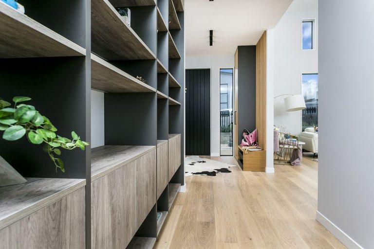 Photo of property in 23 Paikea Street, Albany Heights, Auckland, 0632