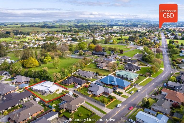 Photo of property in 132 Guy Street, Dannevirke, 4930