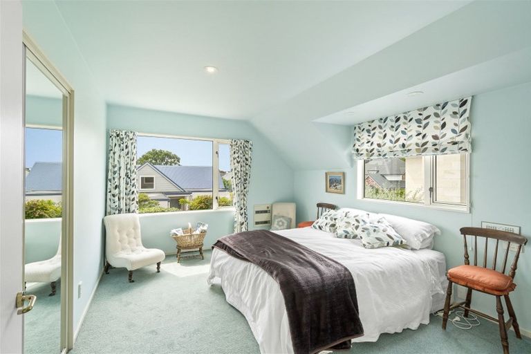 Photo of property in 15 Wai-iti Terrace, Burnside, Christchurch, 8053