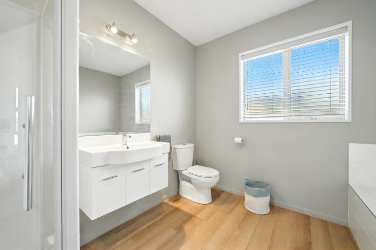 Photo of property in 180 Northbrook Road, Rangiora, 7400