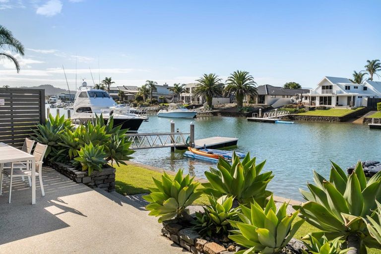 Photo of property in 162a Waterways Parade, Pauanui, Hikuai, 3579