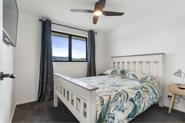 Photo of property in 5 Manatu Close, Whangamata, 3691