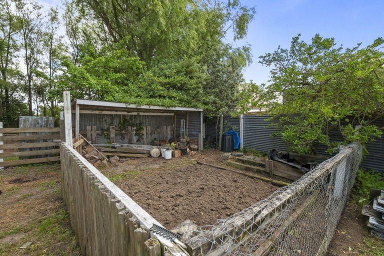 Photo of property in 36 Ross Street, Marton, 4710