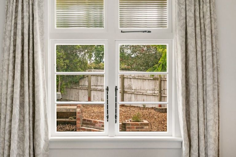 Photo of property in 4 Lawrence Street, Bannockburn, Cromwell, 9384