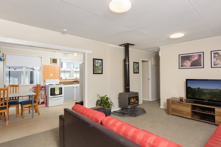 Photo of property in 13a Harris Street, Te Puke, 3119
