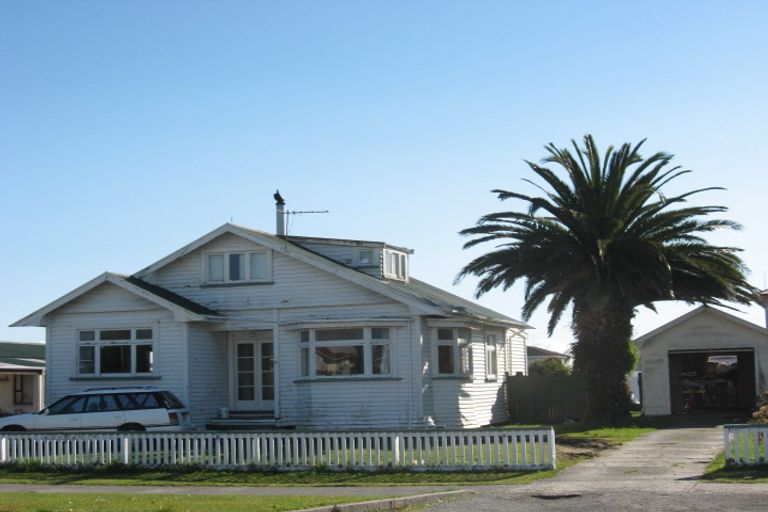 Photo of property in 81 Fitzherbert Street, Hokitika, 7810