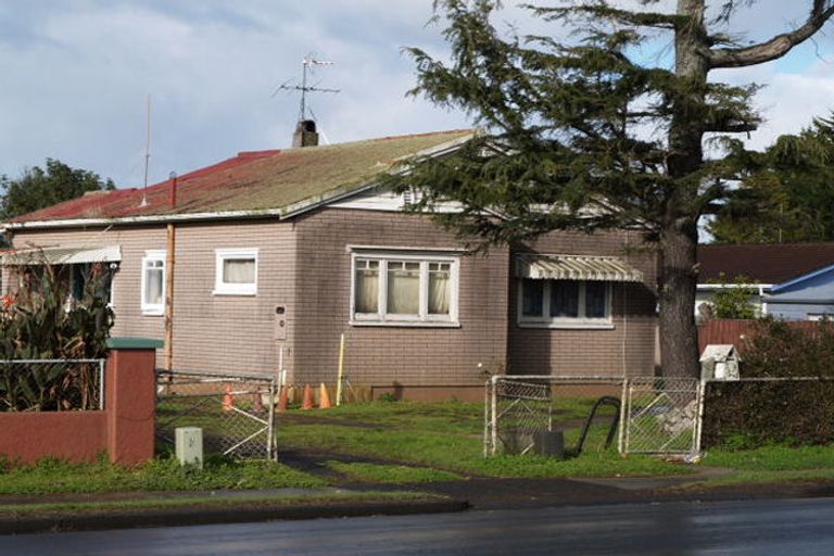 Photo of property in 5 Favona Road, Favona, Auckland, 2024