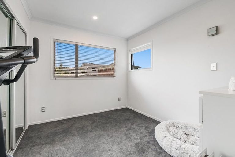 Photo of property in 192 Vipond Road, Stanmore Bay, Whangaparaoa, 0932