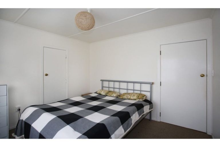 Photo of property in 36 Old Wairoa Road, Papakura, 2110