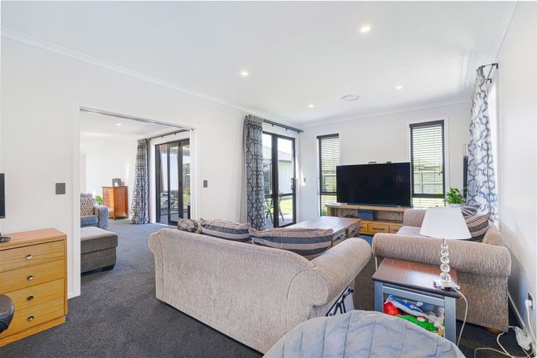 Photo of property in 2 Reuben Avenue, Rolleston, 7615