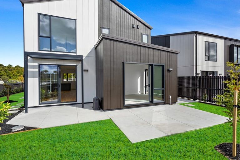 Photo of property in 3/241 Hill Road, The Gardens, Auckland, 2105