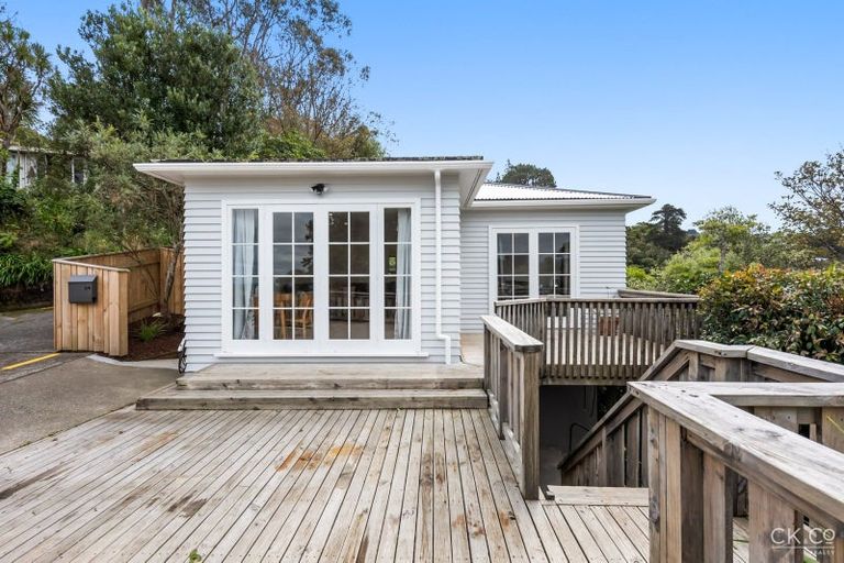 Photo of property in 24 Miromiro Road, Normandale, Lower Hutt, 5010
