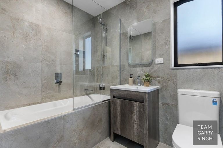 Photo of property in 5b Deveron Road, Manurewa, Auckland, 2102