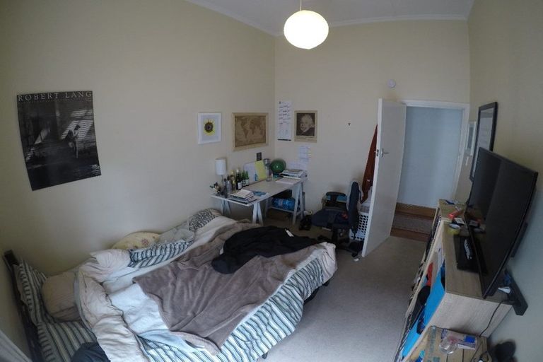 Photo of property in 76 Wallace Street, Mount Cook, Wellington, 6021