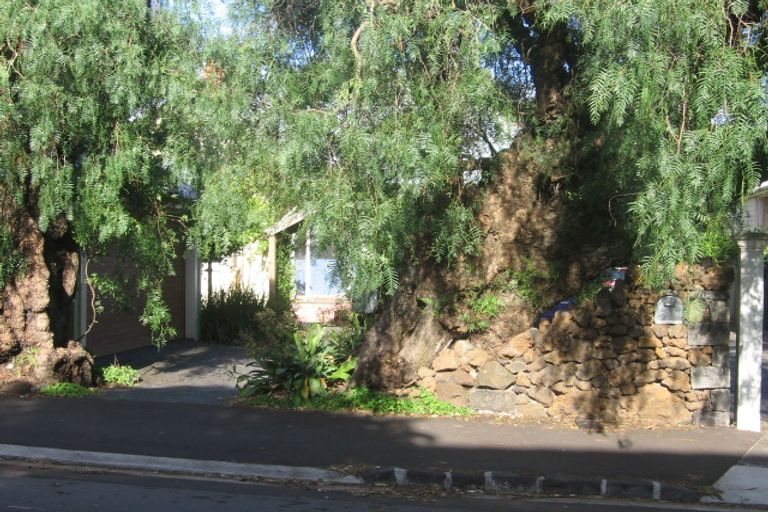Photo of property in 8 Buchanan Street, Devonport, Auckland, 0624