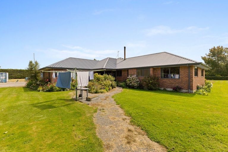 Photo of property in 1600 Clintons Road, Darfield, 7571