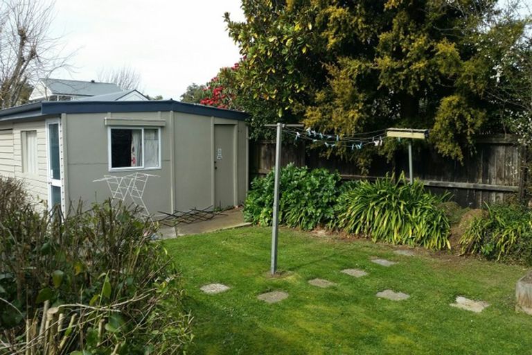 Photo of property in 75a Hinau Street, Riccarton, Christchurch, 8041