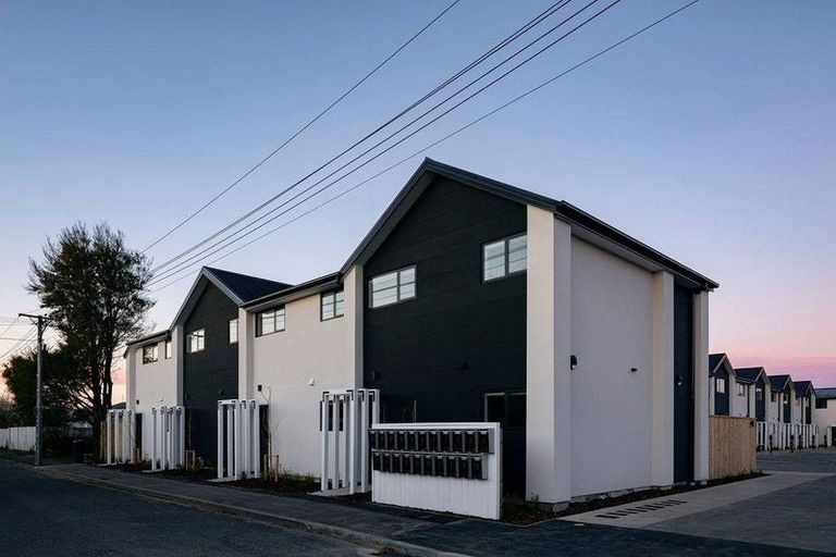Photo of property in 25 Bings Lane, Richmond, Christchurch, 8013