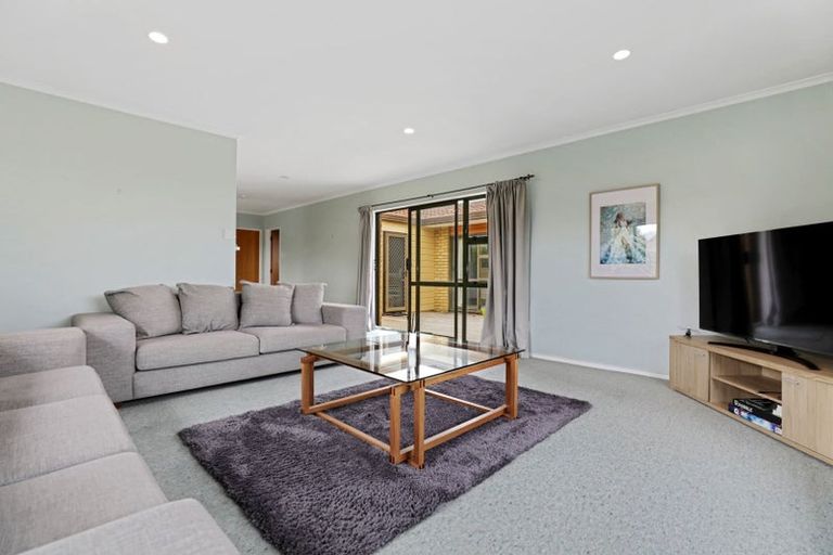 Photo of property in 69 Ngamotu Road, Hilltop, Taupo, 3330