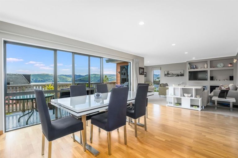 Photo of property in 39 Leeward Drive, Whitby, Porirua, 5024