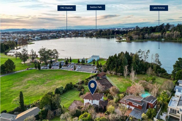 Photo of property in 148 Lake Crescent, Hamilton Lake, Hamilton, 3204