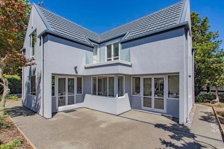 Photo of property in 126 Glandovey Road, Strowan, Christchurch, 8052