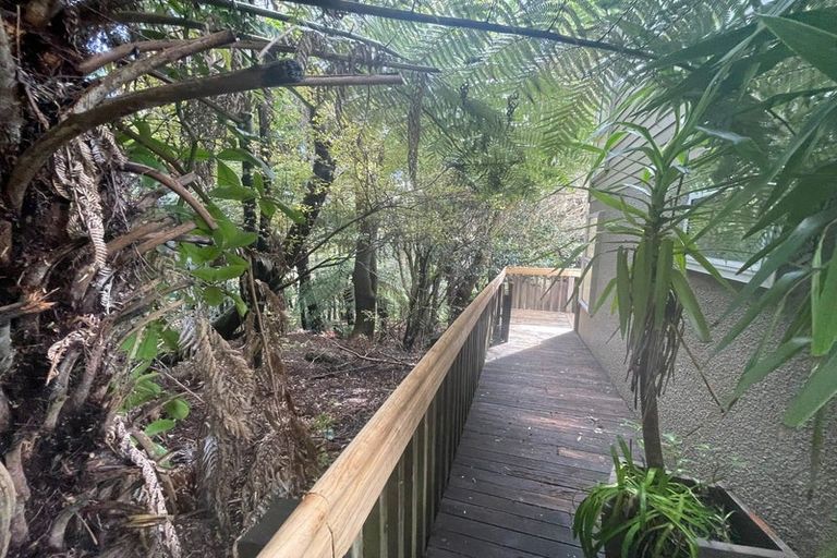 Photo of property in 68b Chatsworth Road, Silverstream, Upper Hutt, 5019