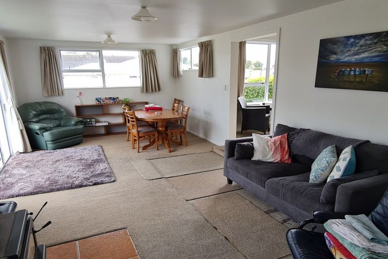 Photo of property in 150 Queen Street, Westport, 7825