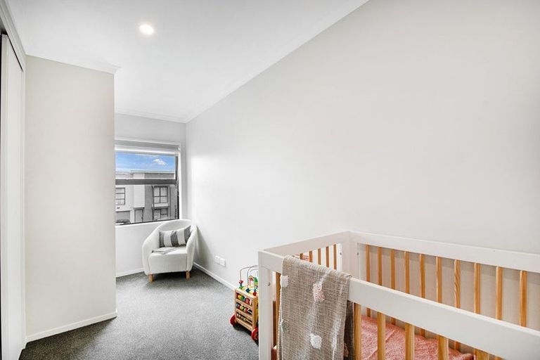 Photo of property in 63 O'meara Street, Swanson, Auckland, 0614