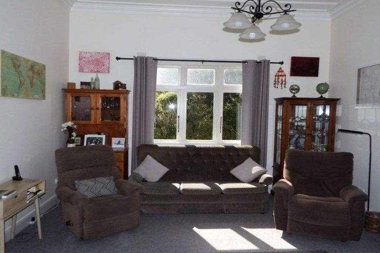 Photo of property in 8 Toia Street, Marton, 4710