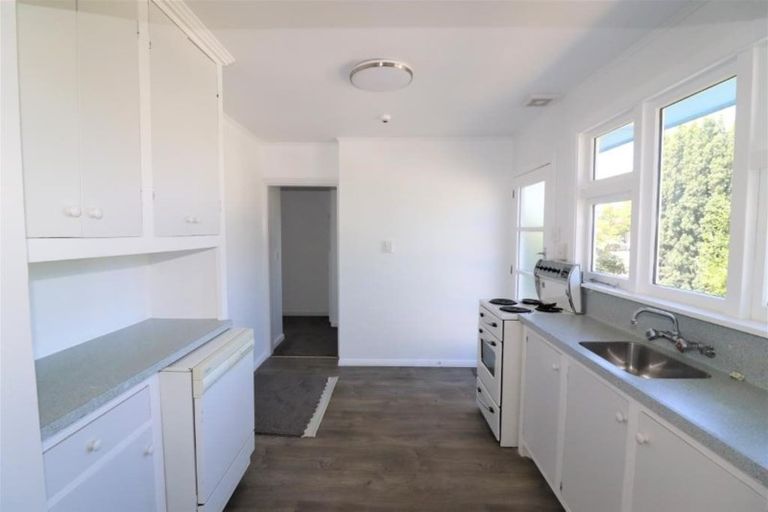 Photo of property in 39 Somerset Crescent, Spreydon, Christchurch, 8024