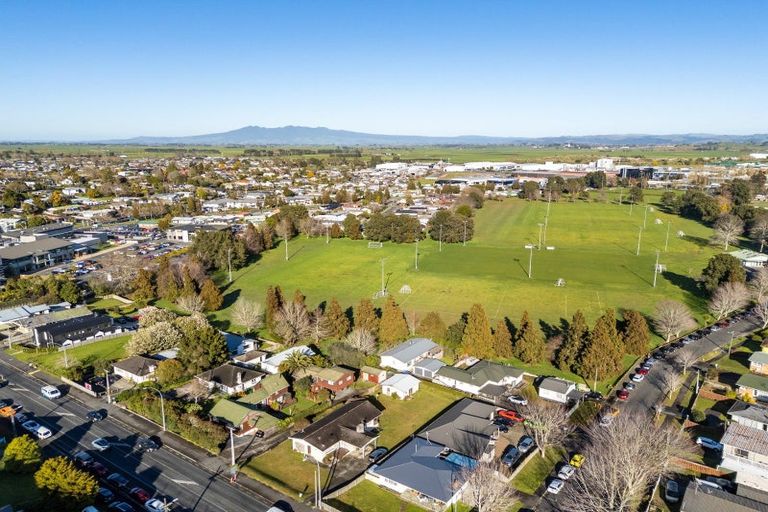 Photo of property in 3a Sandleigh Road, Hamilton Lake, Hamilton, 3204