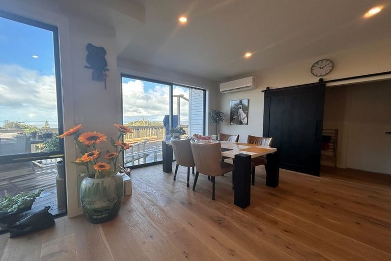 Photo of property in 645-649 South Titirangi Road, Titirangi, Auckland, 0604