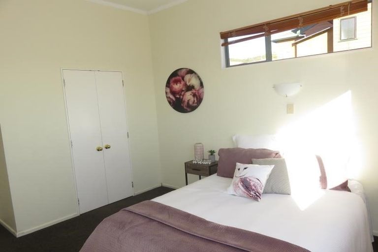 Photo of property in 3 Bathgate Street, Johnsonville, Wellington, 6037