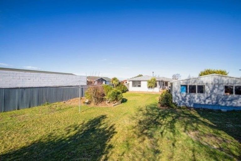 Photo of property in 14 Palmer Street, Rangiora, 7400