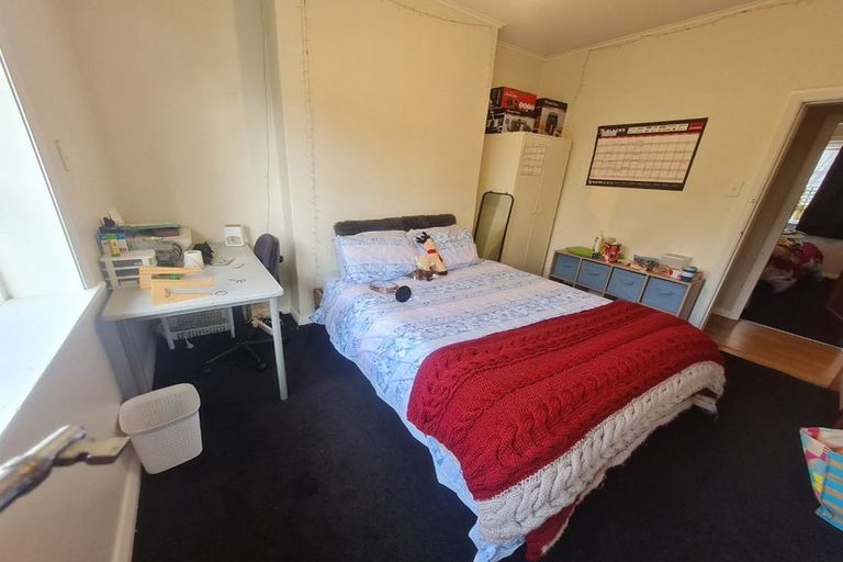 Photo of property in 17 Paeroa Street, Riccarton, Christchurch, 8041