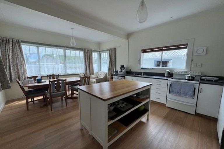 Photo of property in 4 Brougham Street, Nelson South, Nelson, 7010