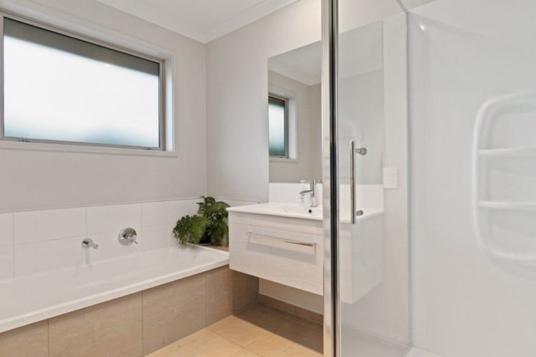 Photo of property in 6 Cavan Close, Omokoroa, 3114