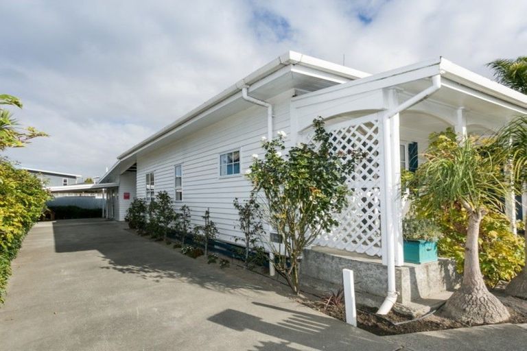 Photo of property in 87 Meeanee Road, Taradale, Napier, 4112