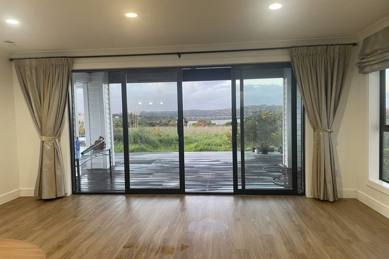Photo of property in 14-18 Ockleston Landing, Hobsonville, Auckland, 0618