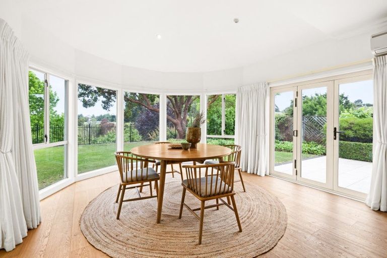 Photo of property in 130 Margaret Avenue, Havelock North, 4130