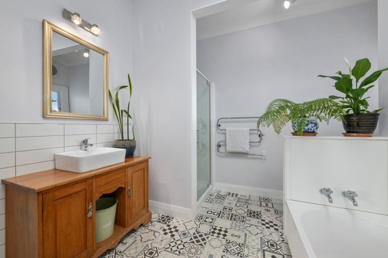 Photo of property in 71 Parker Street, Mayfield, Blenheim, 7201