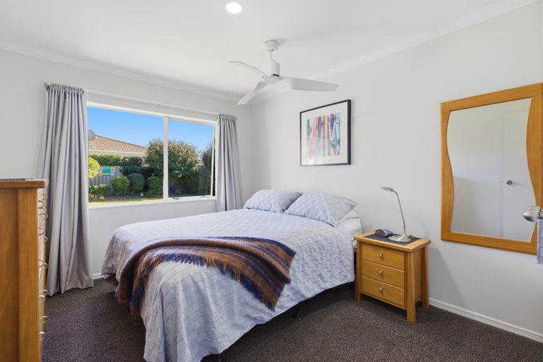 Photo of property in 30 Russley Drive, Mount Maunganui, 3116