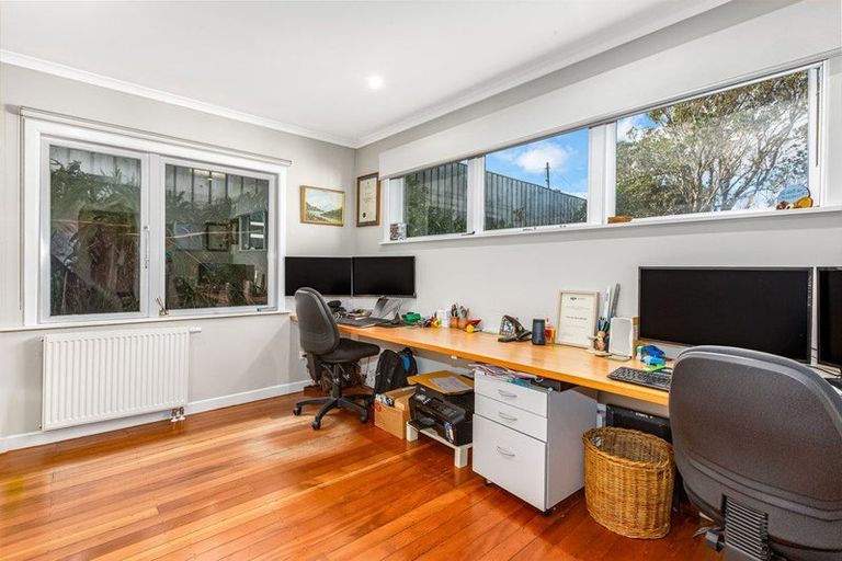 Photo of property in 42 Buckley Road, Southgate, Wellington, 6023