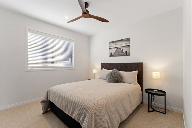 Photo of property in 8 Tiaki Lane, Matakana, 0985