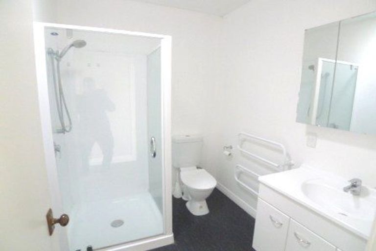 Photo of property in 22 Tamar Street, Island Bay, Wellington, 6023