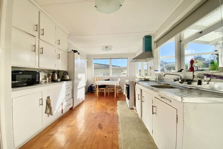 Photo of property in 58 Sylvia Road, Hillcrest, Auckland, 0627